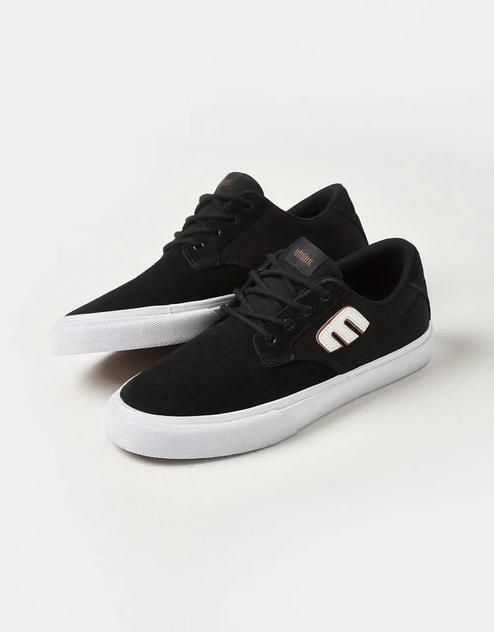 Etnies Barge Plus Skate Shoes - Black/White