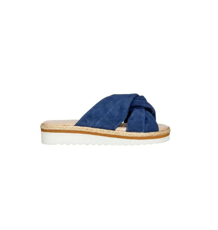 Soft Knot Slide Sandal | Nude, Navy