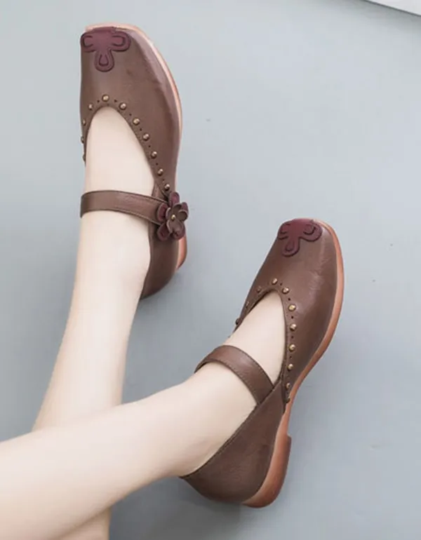 Studded Vintage Leather Square Head Flat Shoes