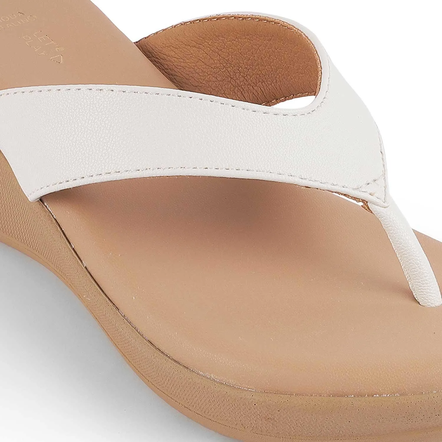 Tresmode Terni White Women's Casual Wedge Sandals