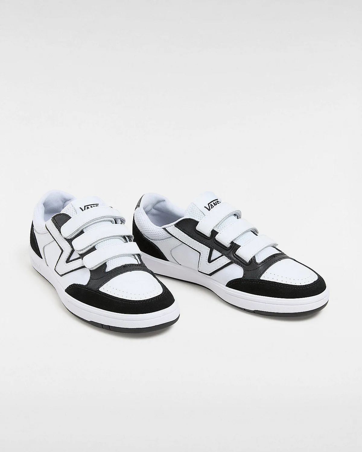 VANS Unisex Lowland ComfyCush Trainers - Black / White