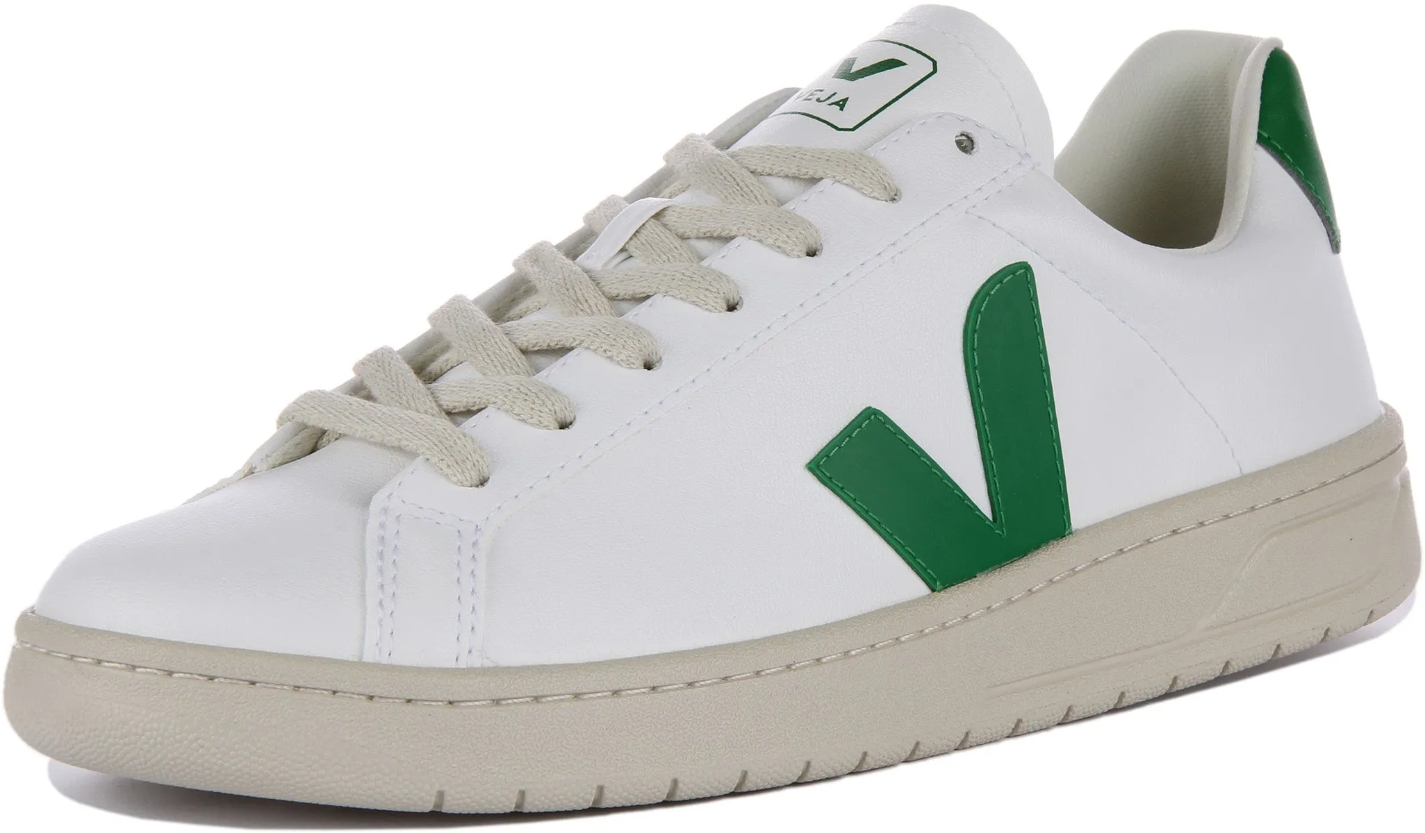 Veja Urca Cwl In White Green For Women