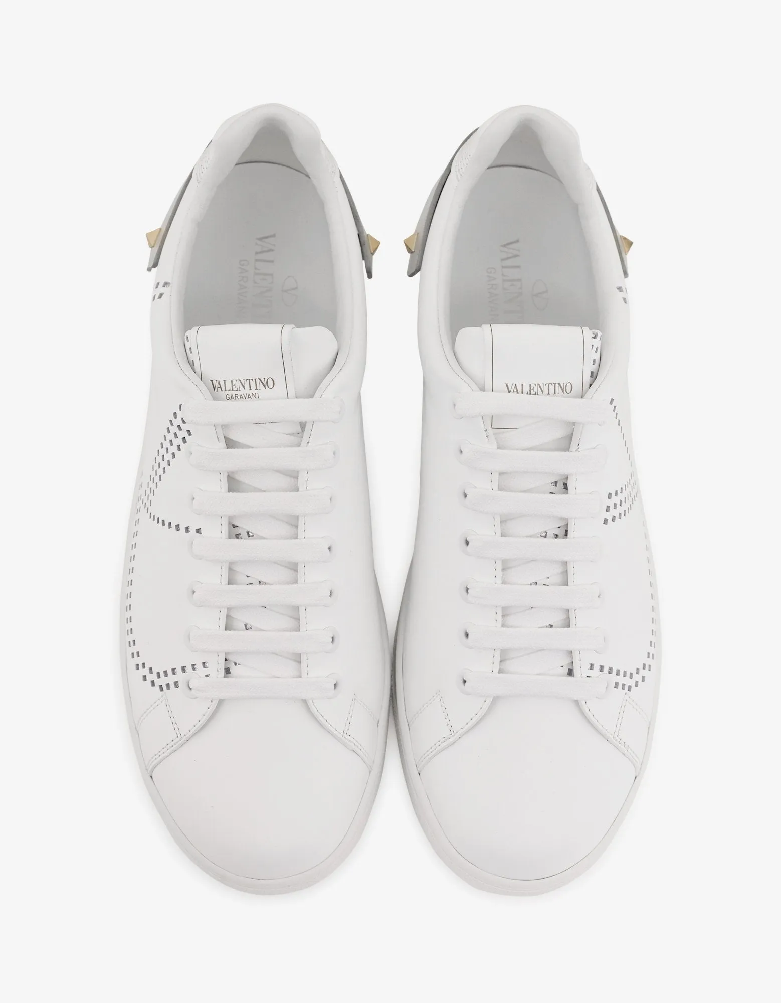 White Go Logo Tennis Trainers -